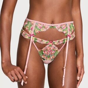 Victoria’s Secret garter belt